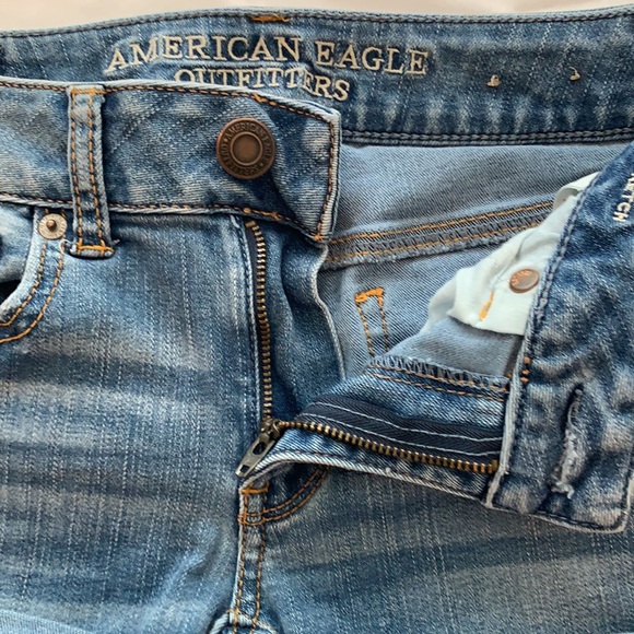 American Eagle Jean Shorts - Picture 3 of 6